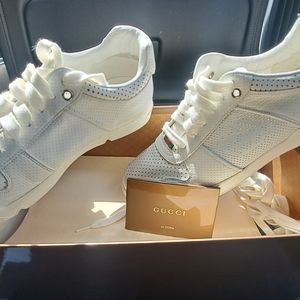 Gucci Praga soft white sneakers authentic sz8